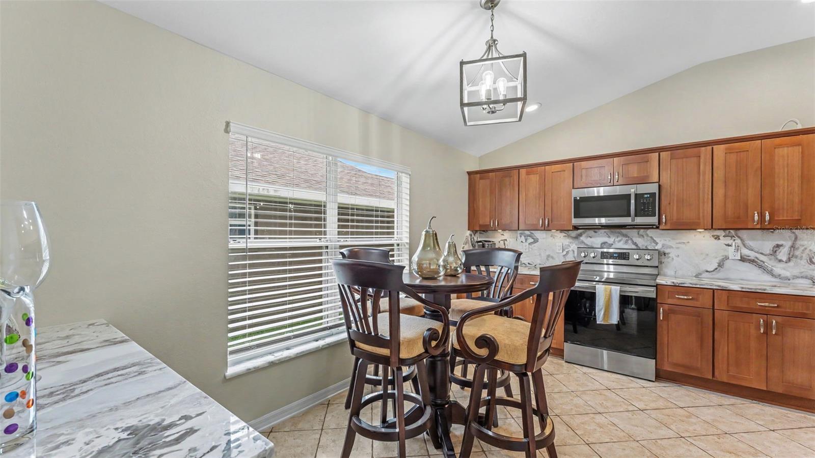 6838 Shimmering Dr Property Photo 6