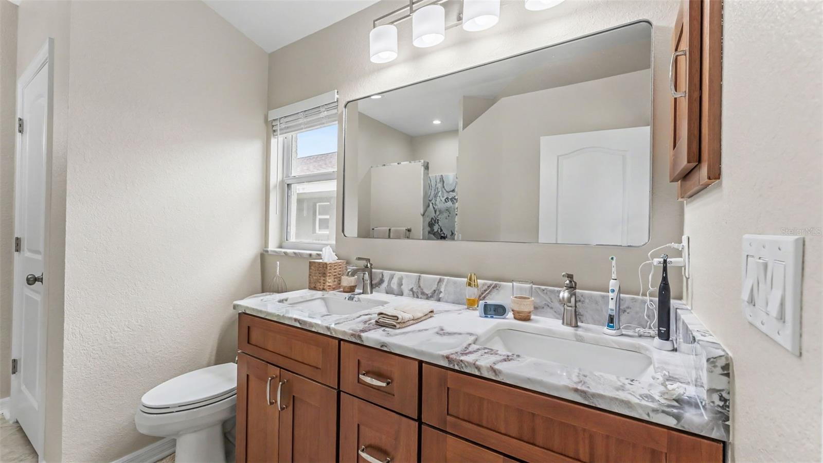 6838 Shimmering Dr Property Photo 12