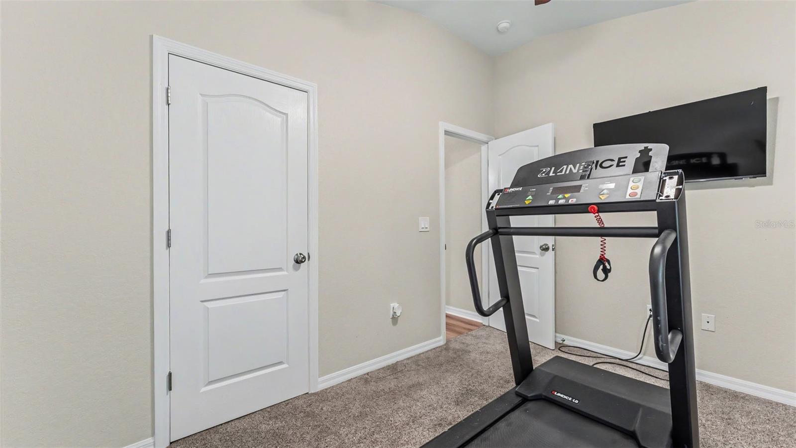6838 Shimmering Dr Property Photo 14