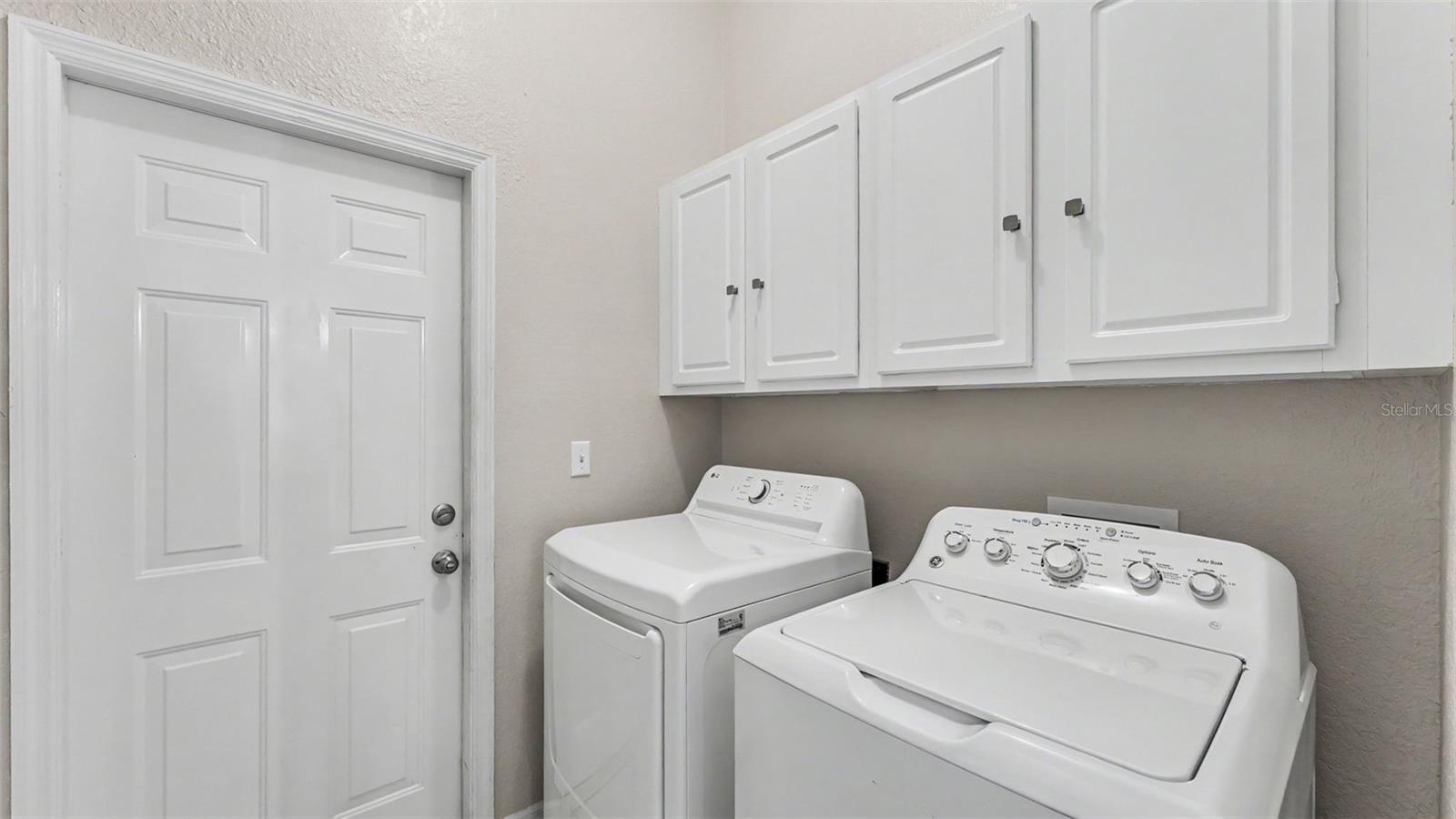6838 Shimmering Dr Property Photo 22