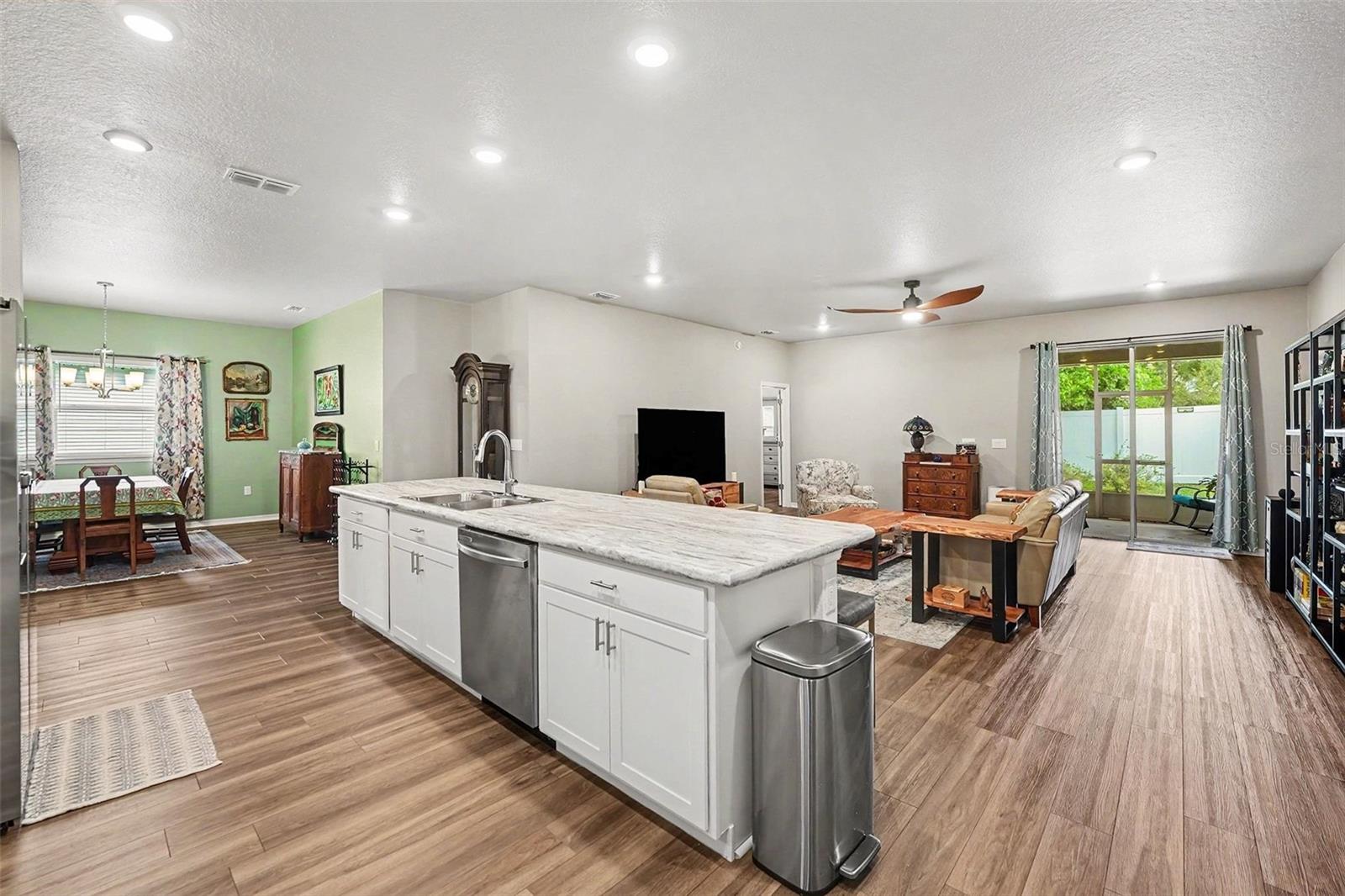6864 Mossy Oak Ln Property Photo 16