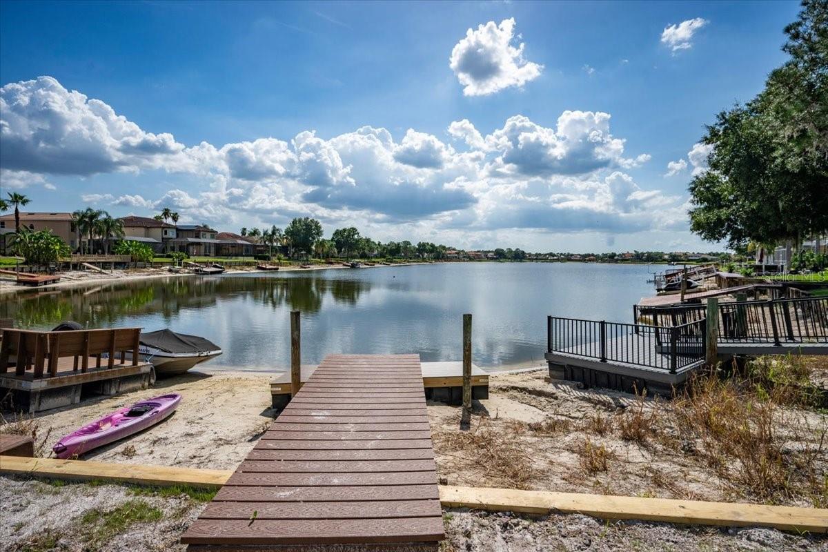 17802 Saint Lucia Isle Dr Property Photo 5