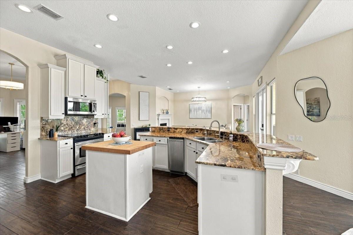17802 Saint Lucia Isle Dr Property Photo 22
