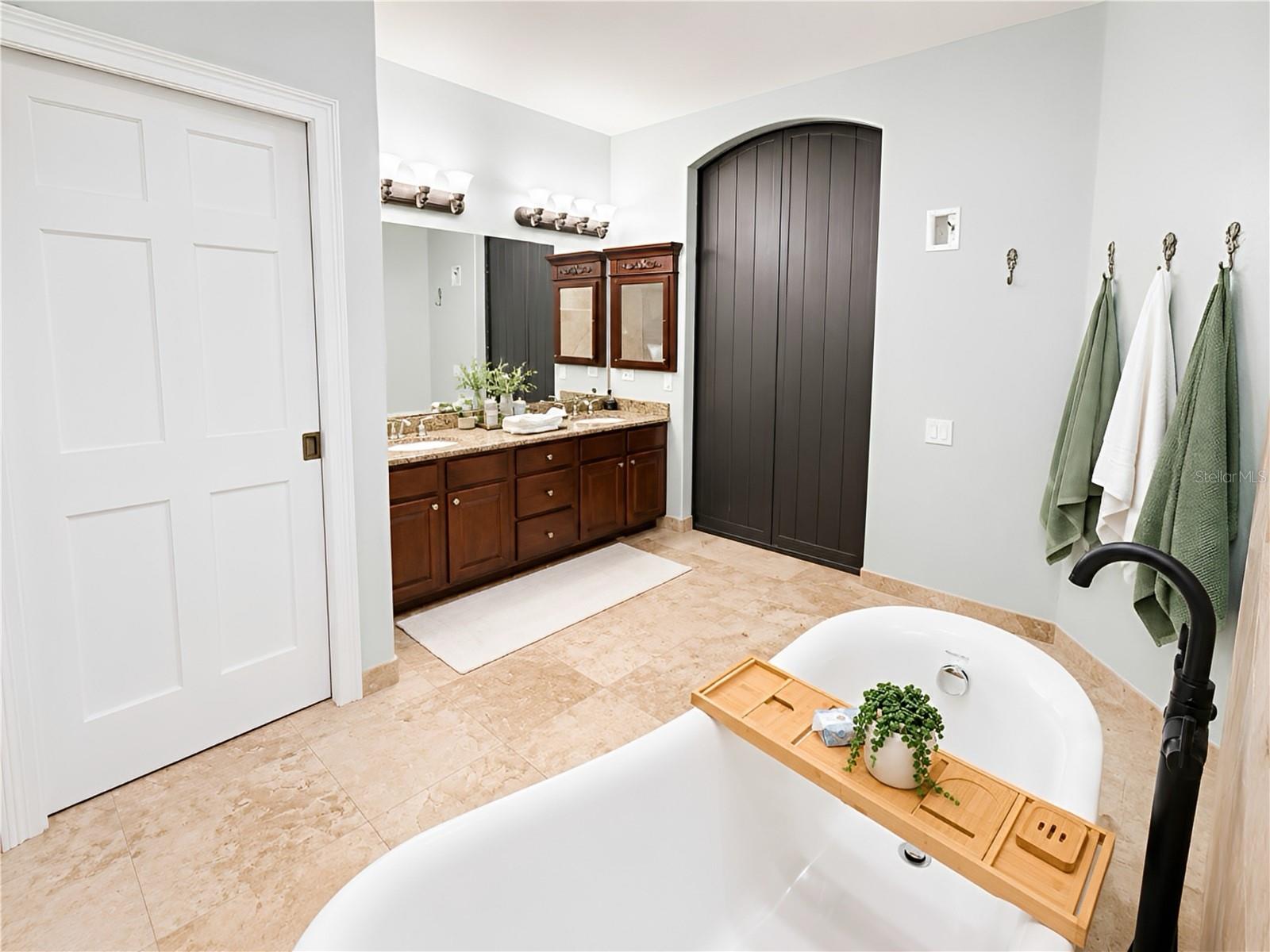 17802 Saint Lucia Isle Dr Property Photo 44