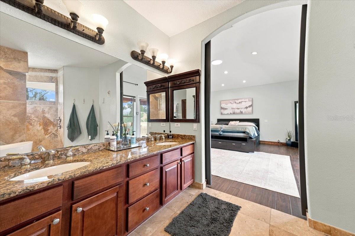 17802 Saint Lucia Isle Dr Property Photo 70
