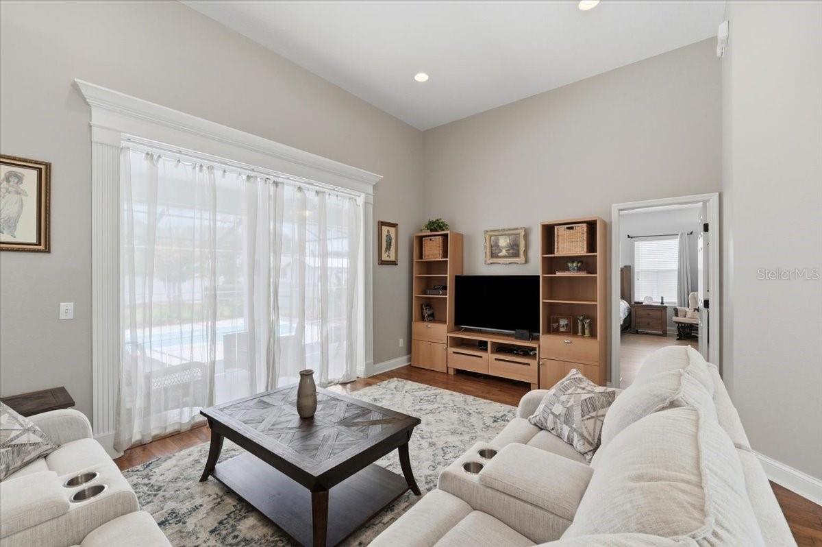 5618 Summerland Hills Dr Property Photo 12