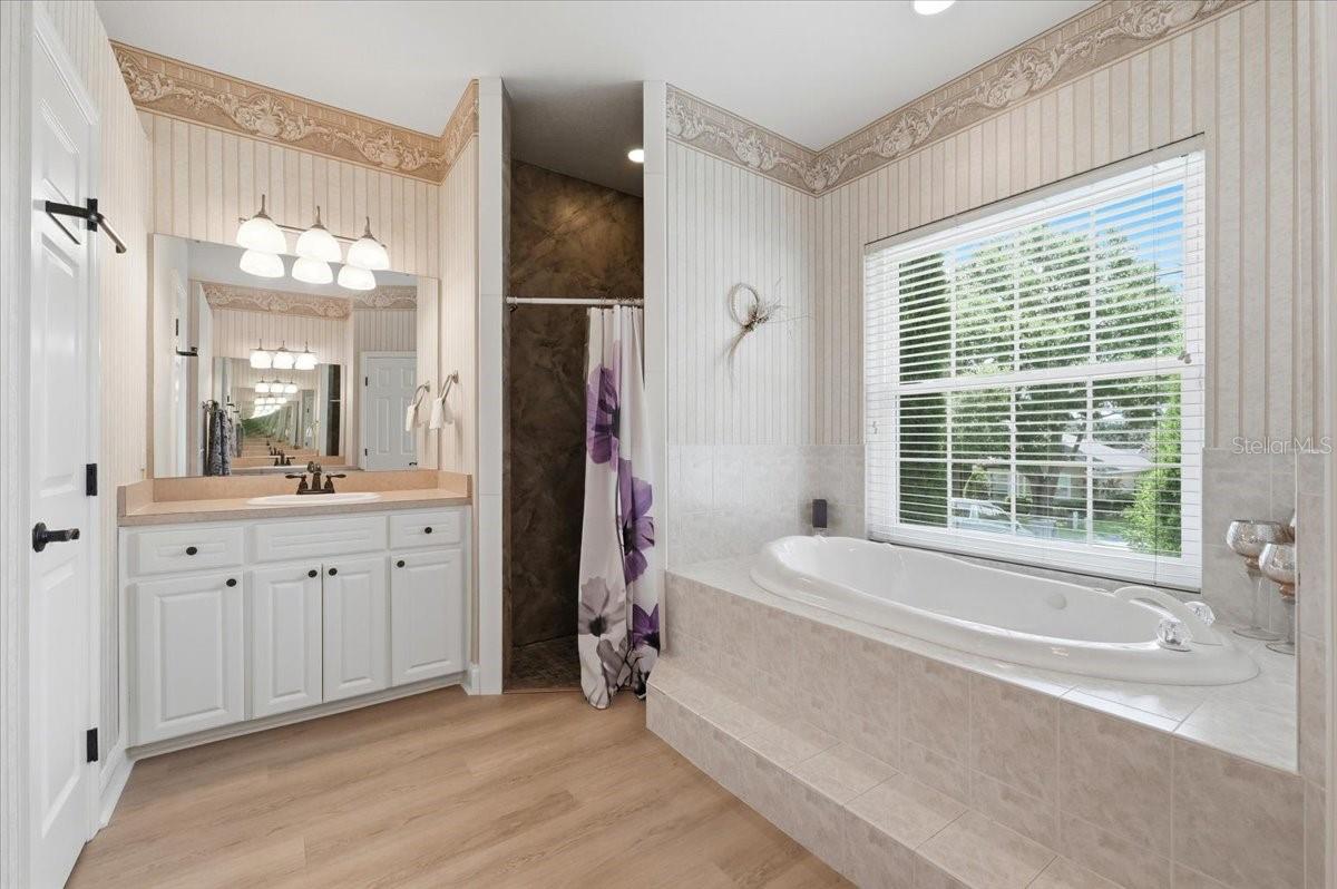 5618 Summerland Hills Dr Property Photo 27
