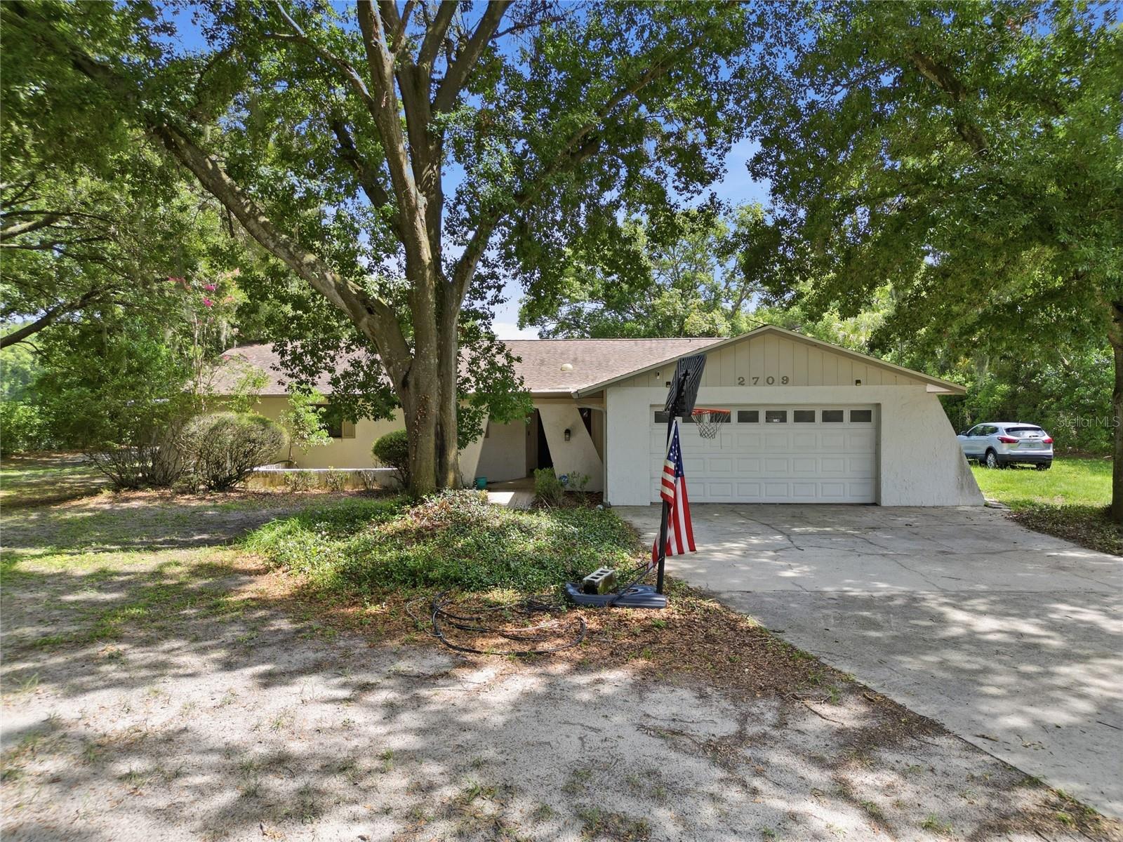 2709 W Sam Allen Rd Property Photo 1