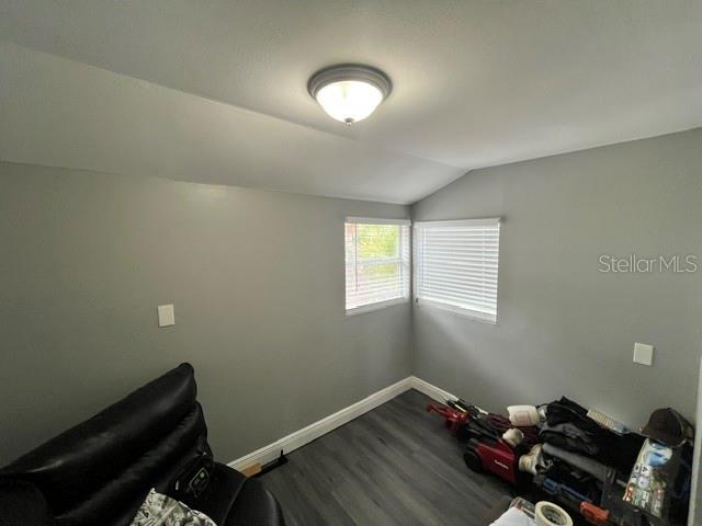 118 W Stuart Ave Property Photo 10