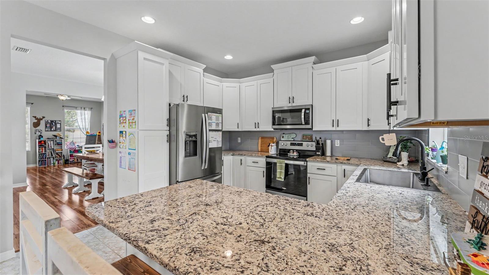 2746 Walden Woods Dr Property Photo 11
