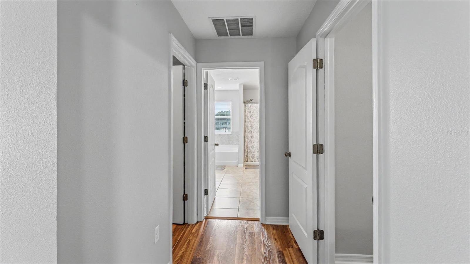 2746 Walden Woods Dr Property Photo 26