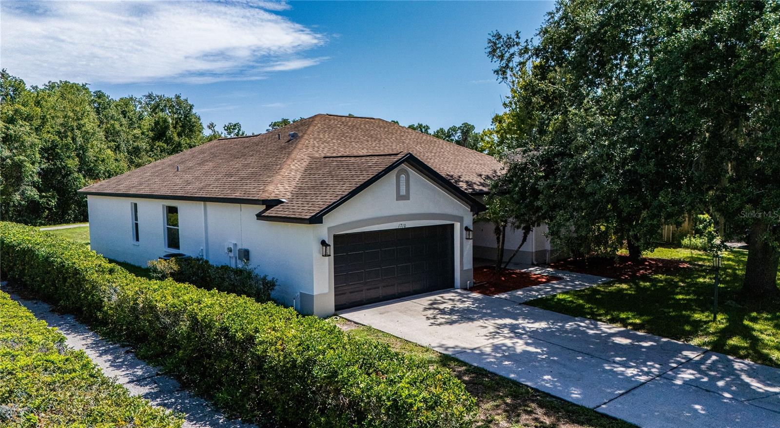 1710 Brookstone Way Property Photo 4