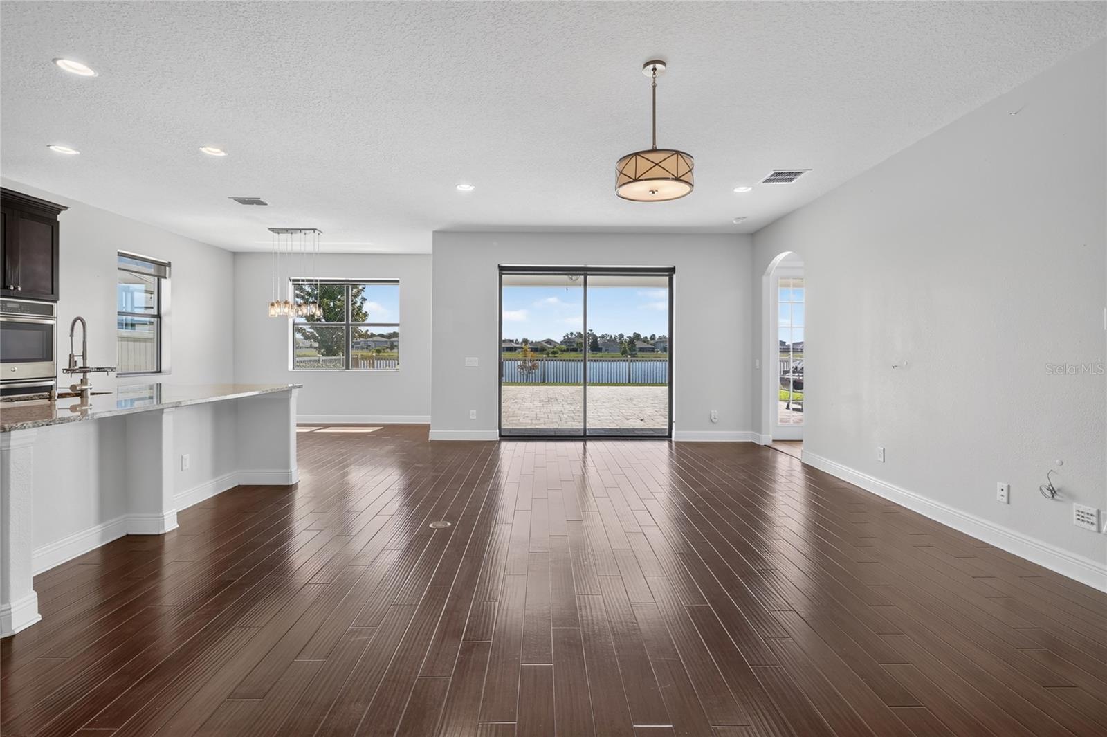 1806 Nature View Dr Property Photo 19