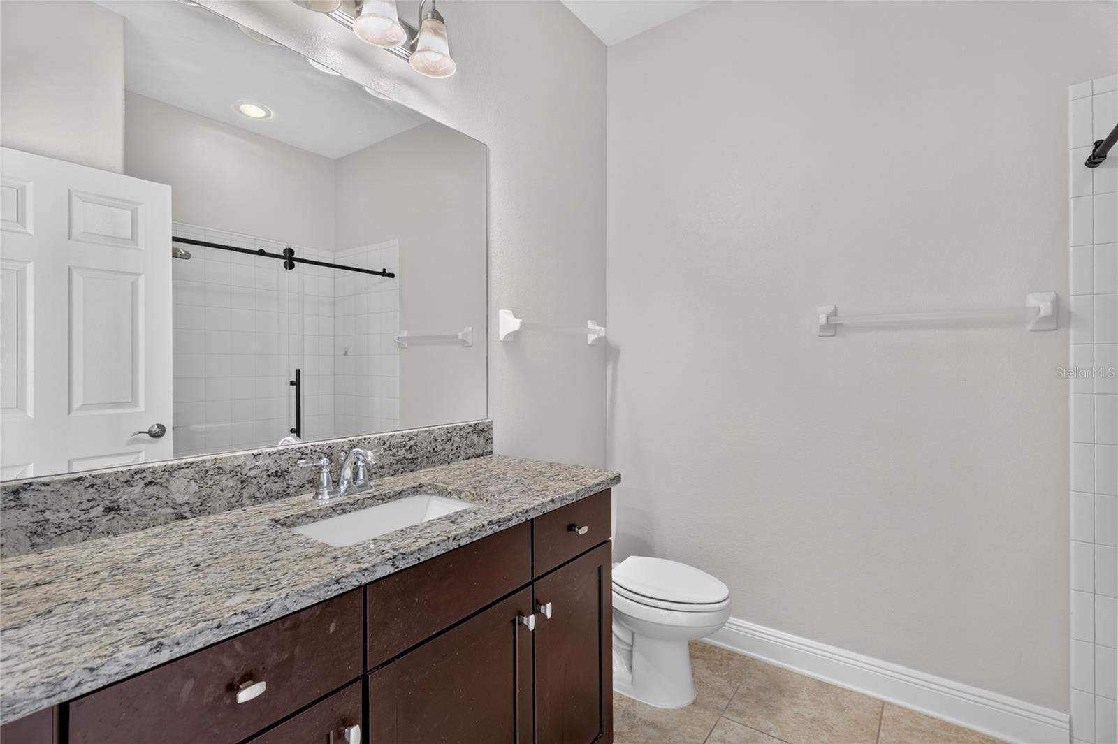 1806 Nature View Dr Property Photo 43