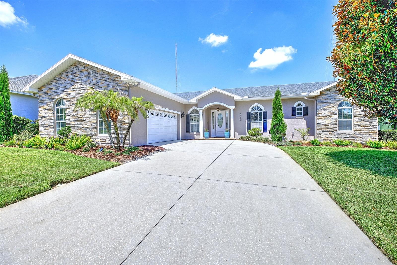 6785 HIGH KNOLL DR
