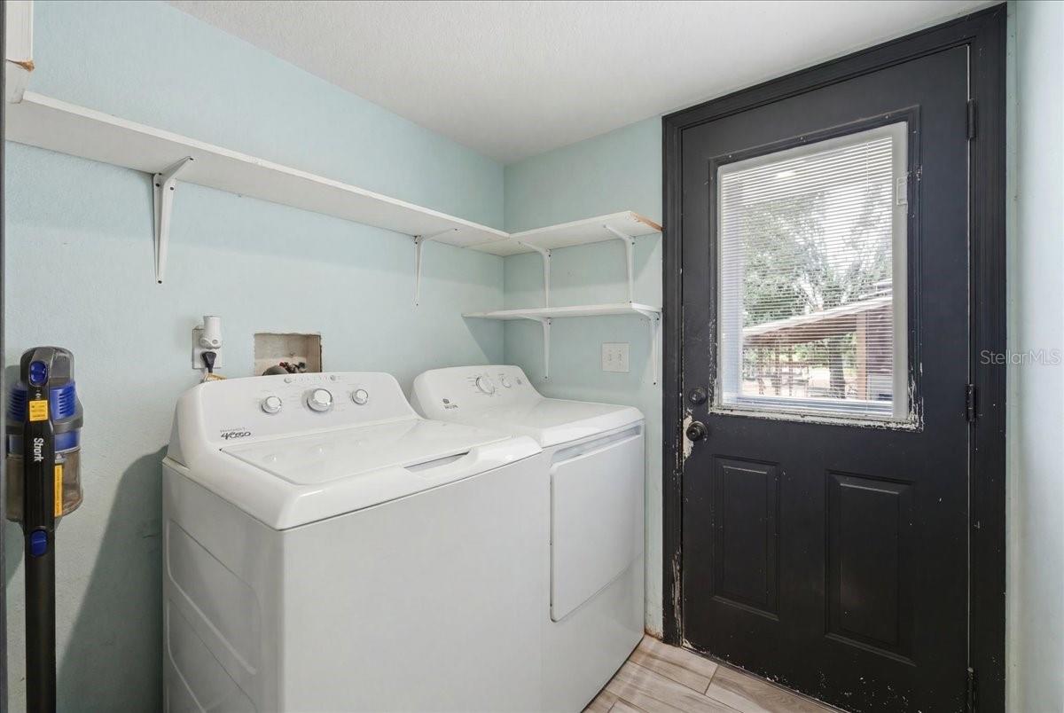 14445 Commonwealth Ave N Property Photo 25