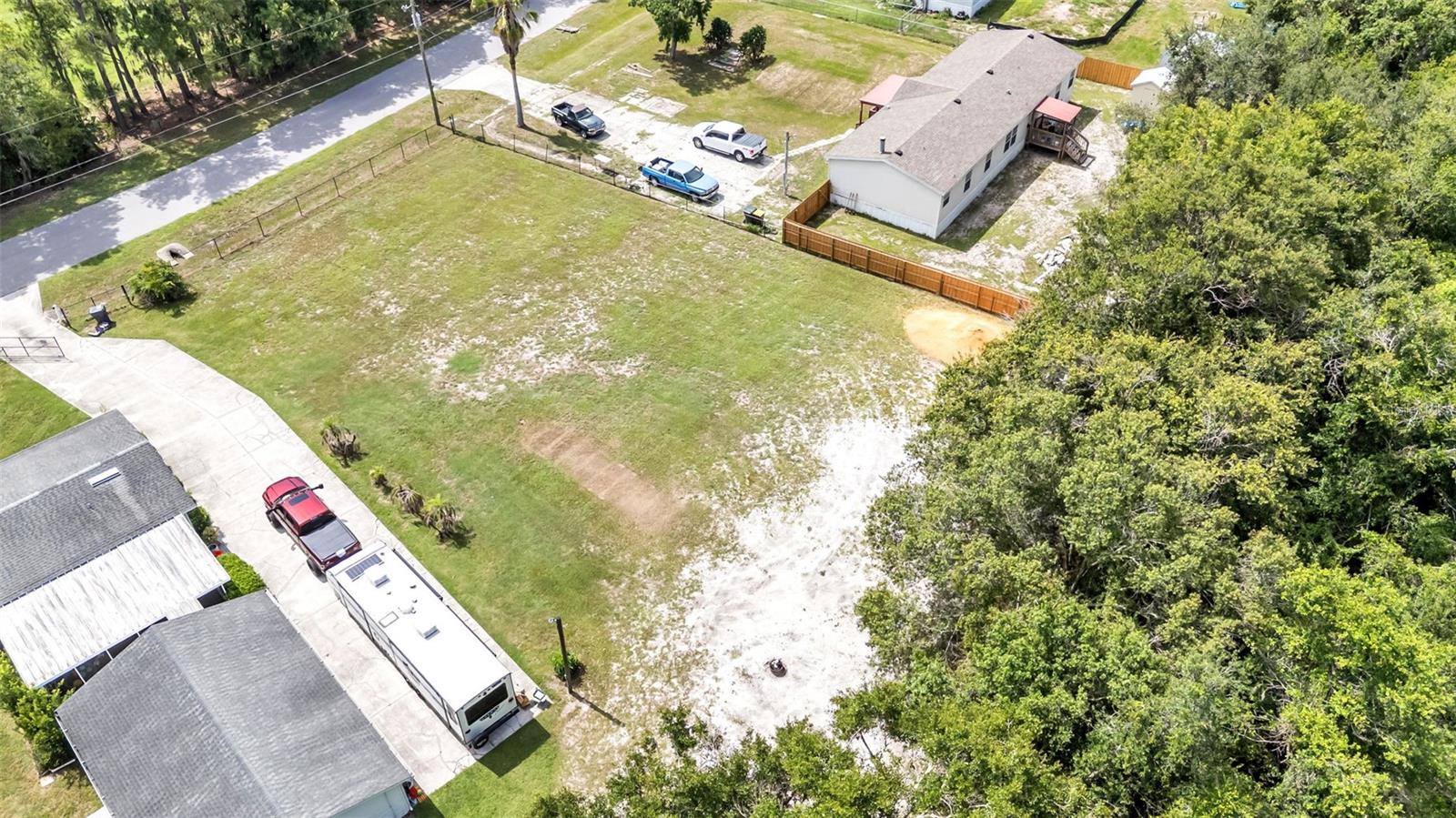 3632 Laurel Crest Dr Property Photo 3