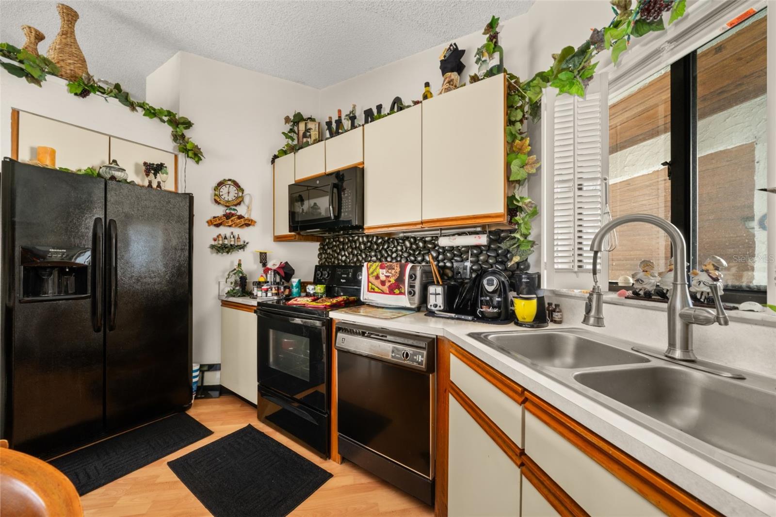 4729 Casablanca Cir #c22 Property Photo 26