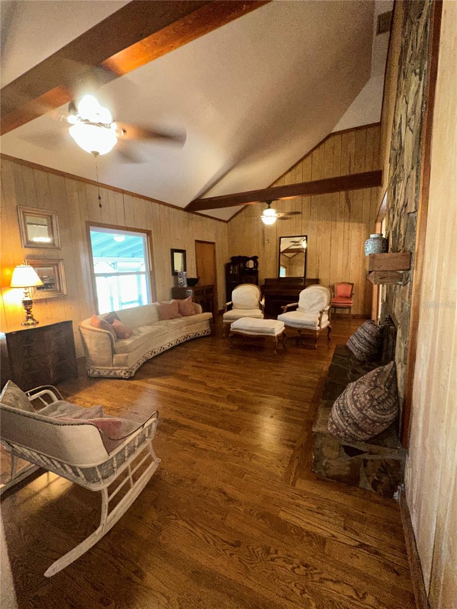 3900 Chalet Suzanne Dr Property Photo 5