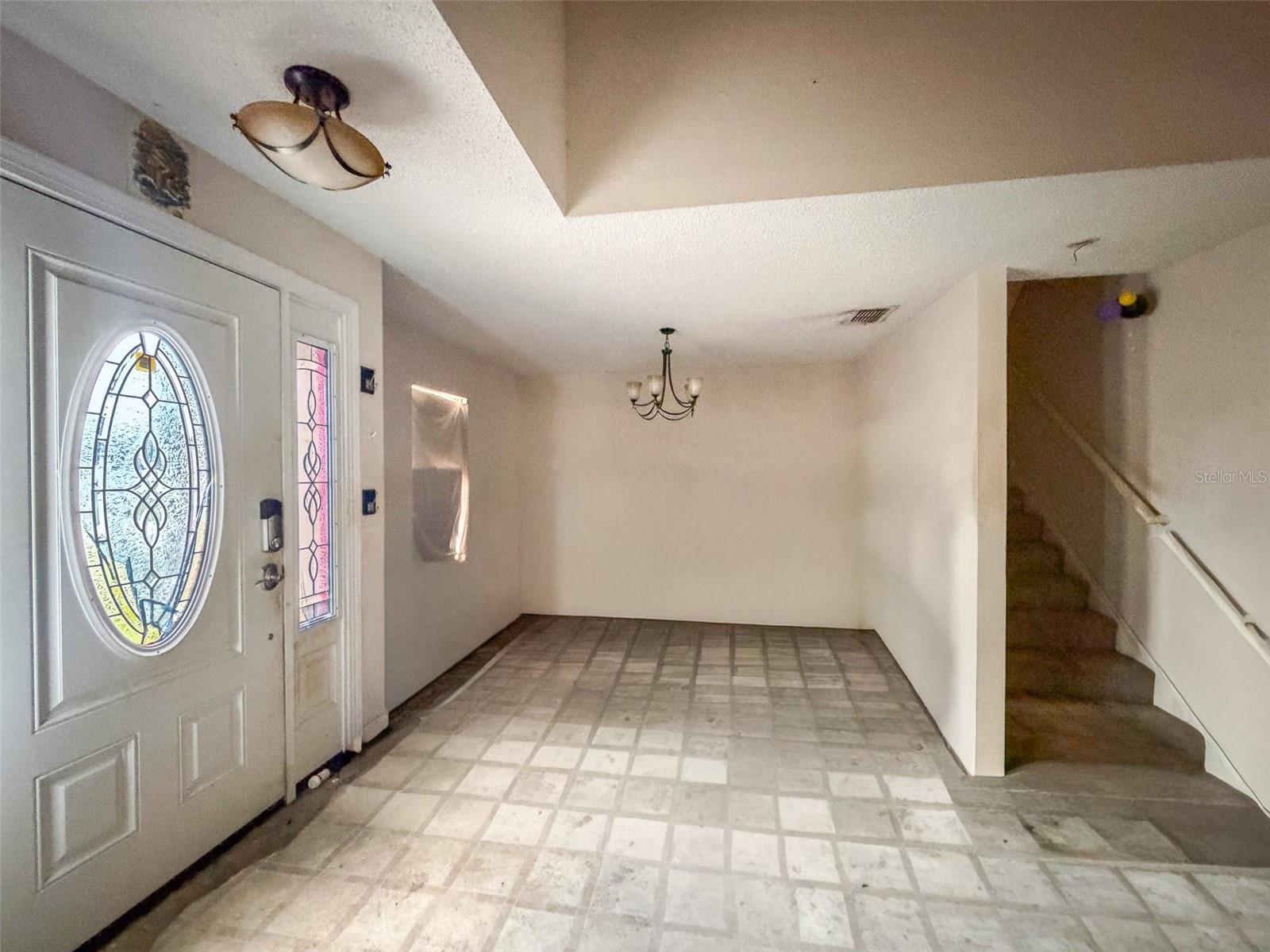 122 Flatfish Ct Property Photo 3