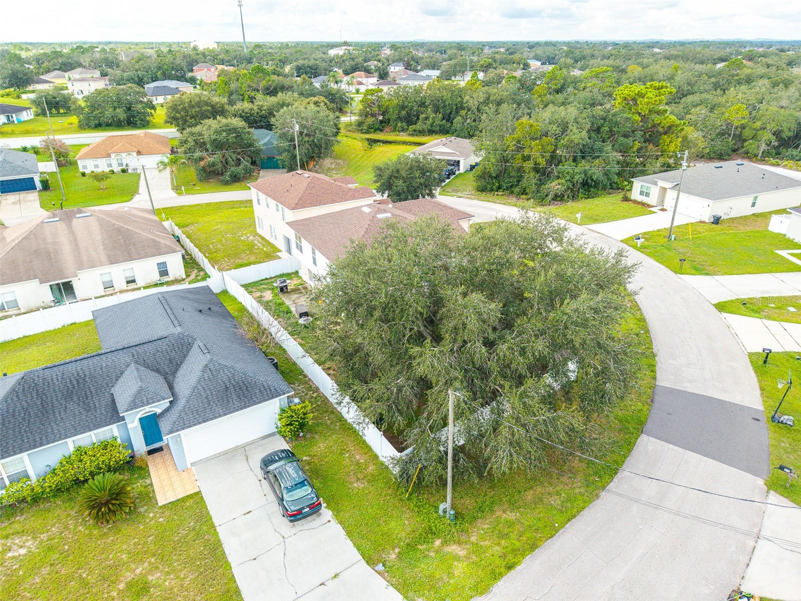 122 Flatfish Ct Property Photo 27