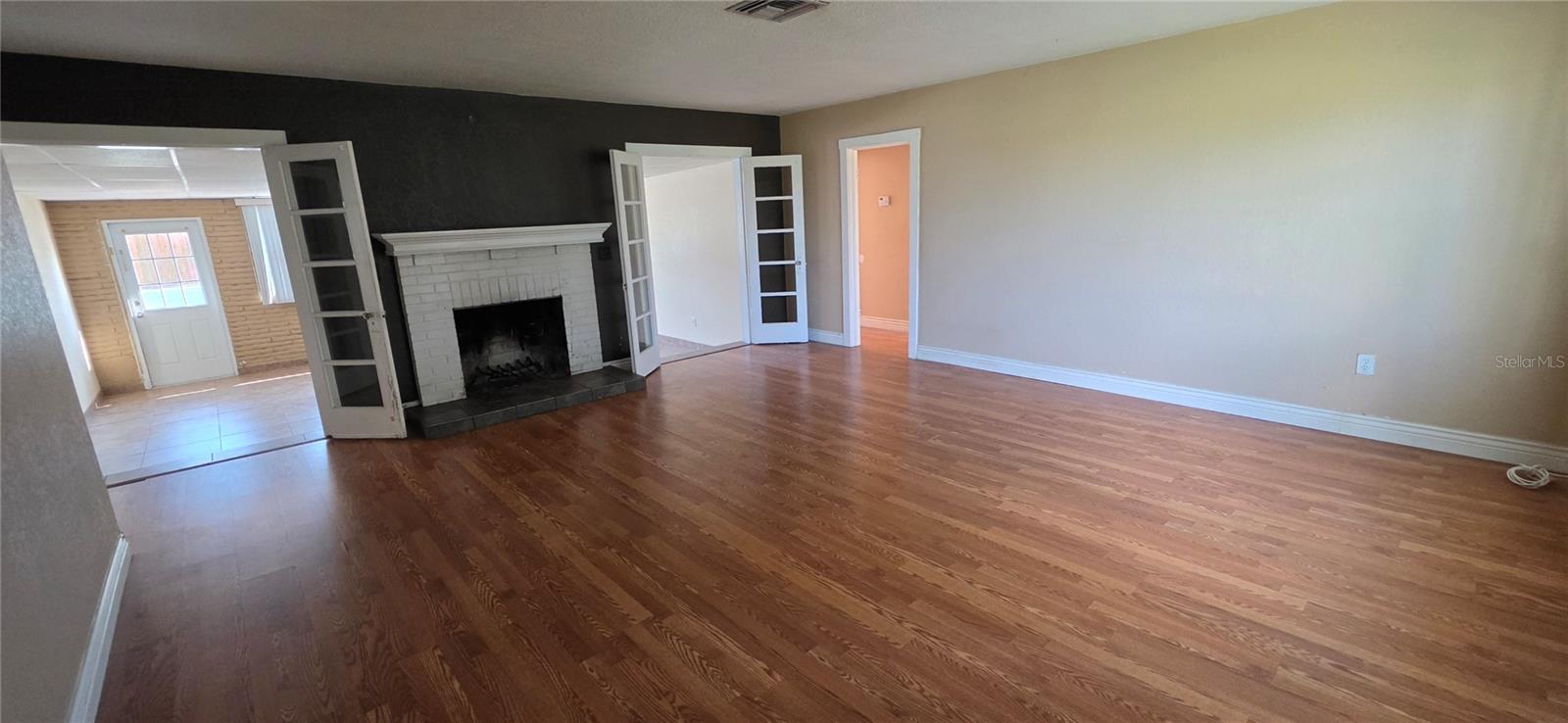 706 Avenue I Ne Property Photo 8