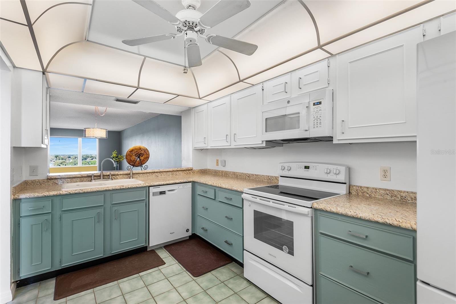1776 6th St Nw #807 Property Photo 4