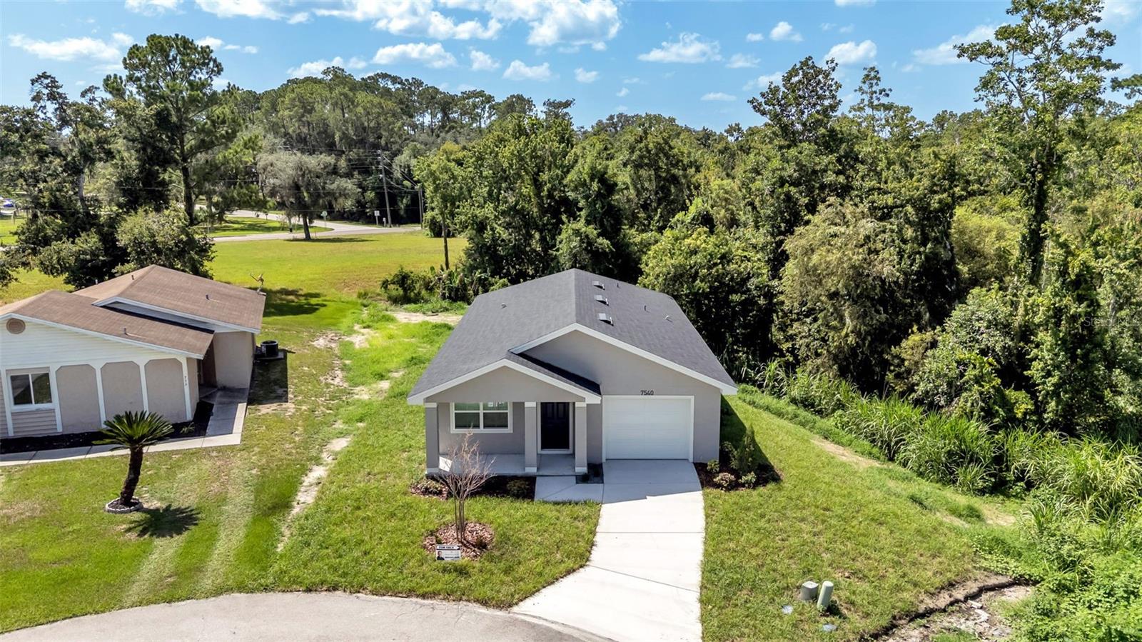 7540 Willow Wisp Dr W Property Photo 27