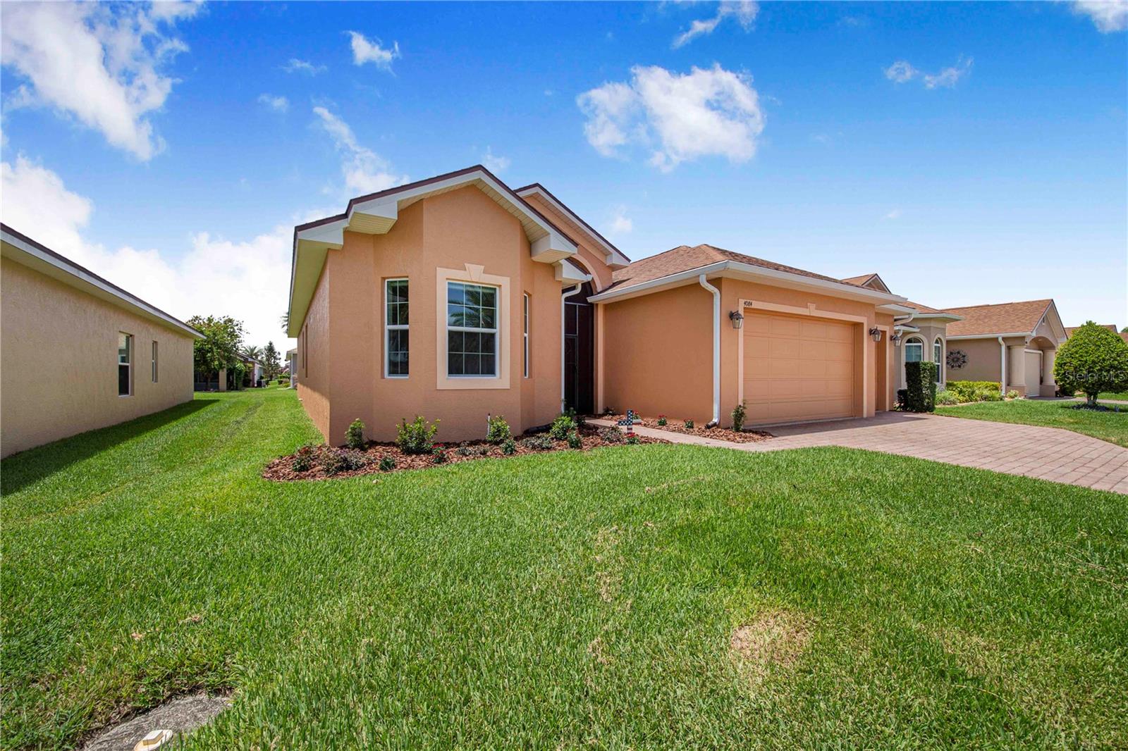 4084 Stone Creek Loop Property Photo 3