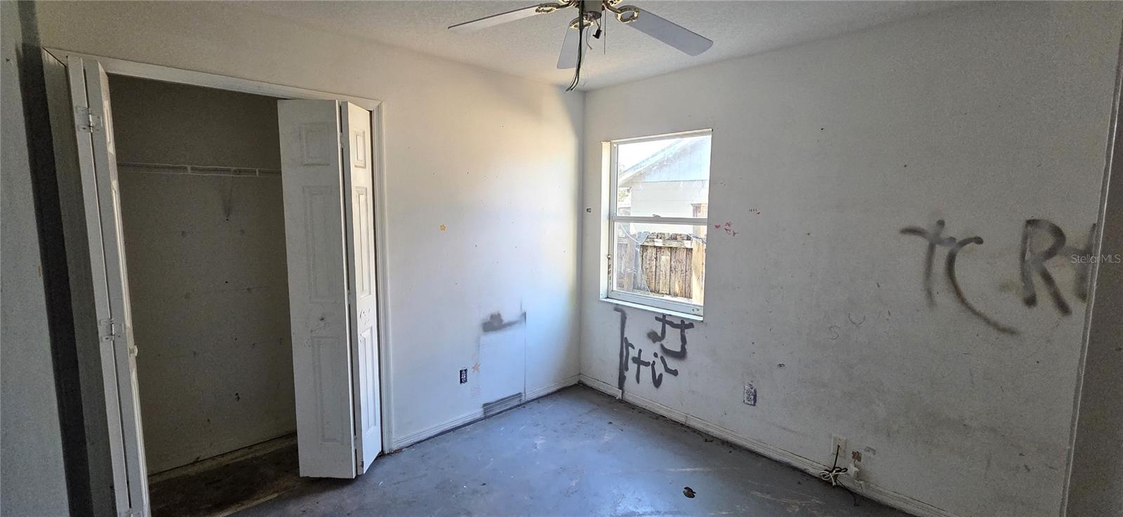 2115 Intervista Ln Property Photo 15