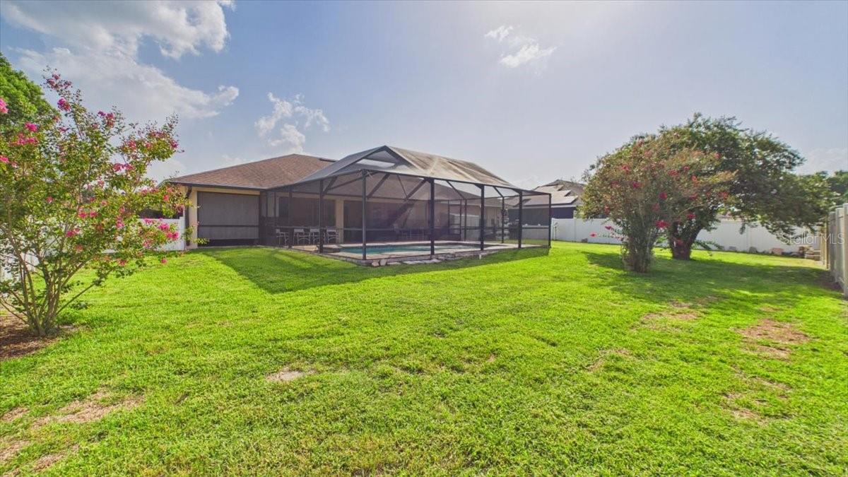 315 Lanceolate Dr Property Photo 48
