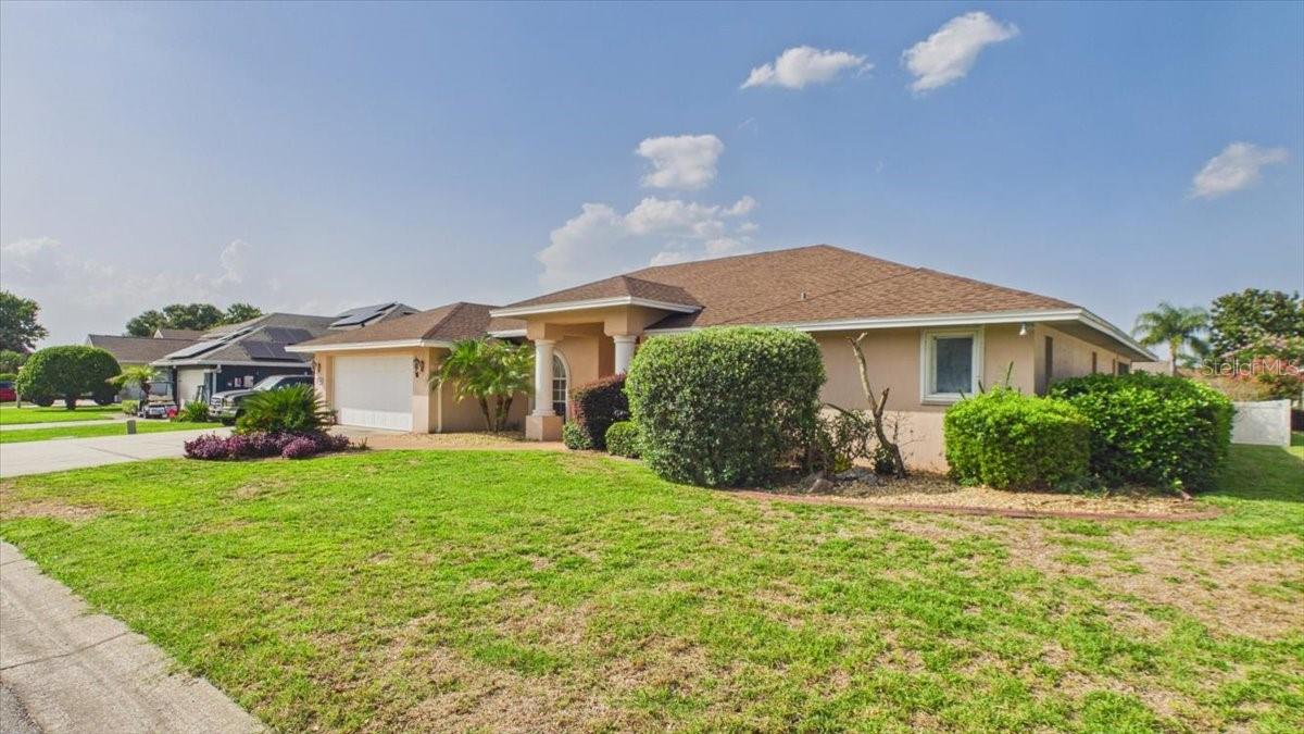 315 Lanceolate Dr Property Photo 54