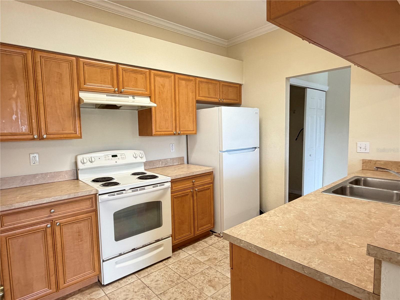 407 Eagle Pond Dr #407 Property Photo 5