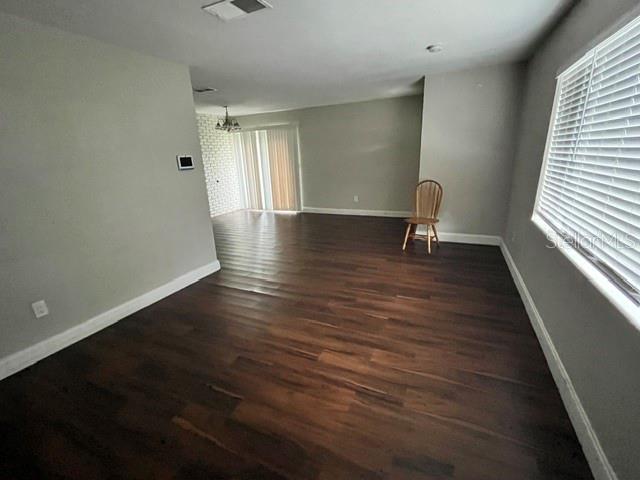 4915 Pocahontas Ln Property Photo 3