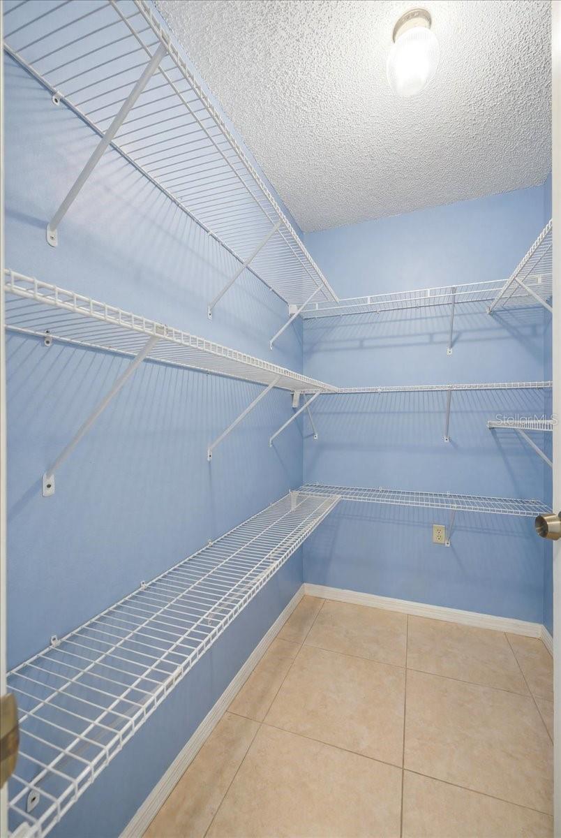 1001 Canary Cir S Property Photo 17