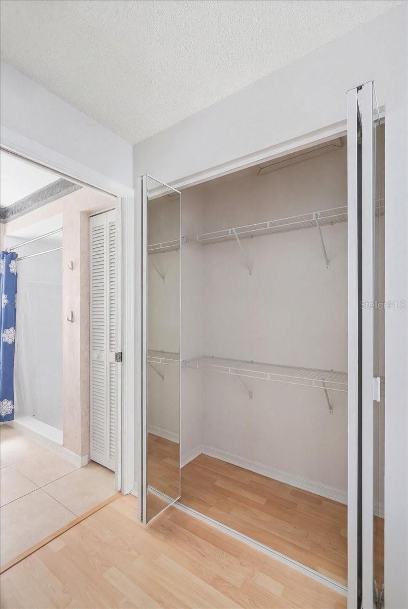 1001 Canary Cir S Property Photo 25