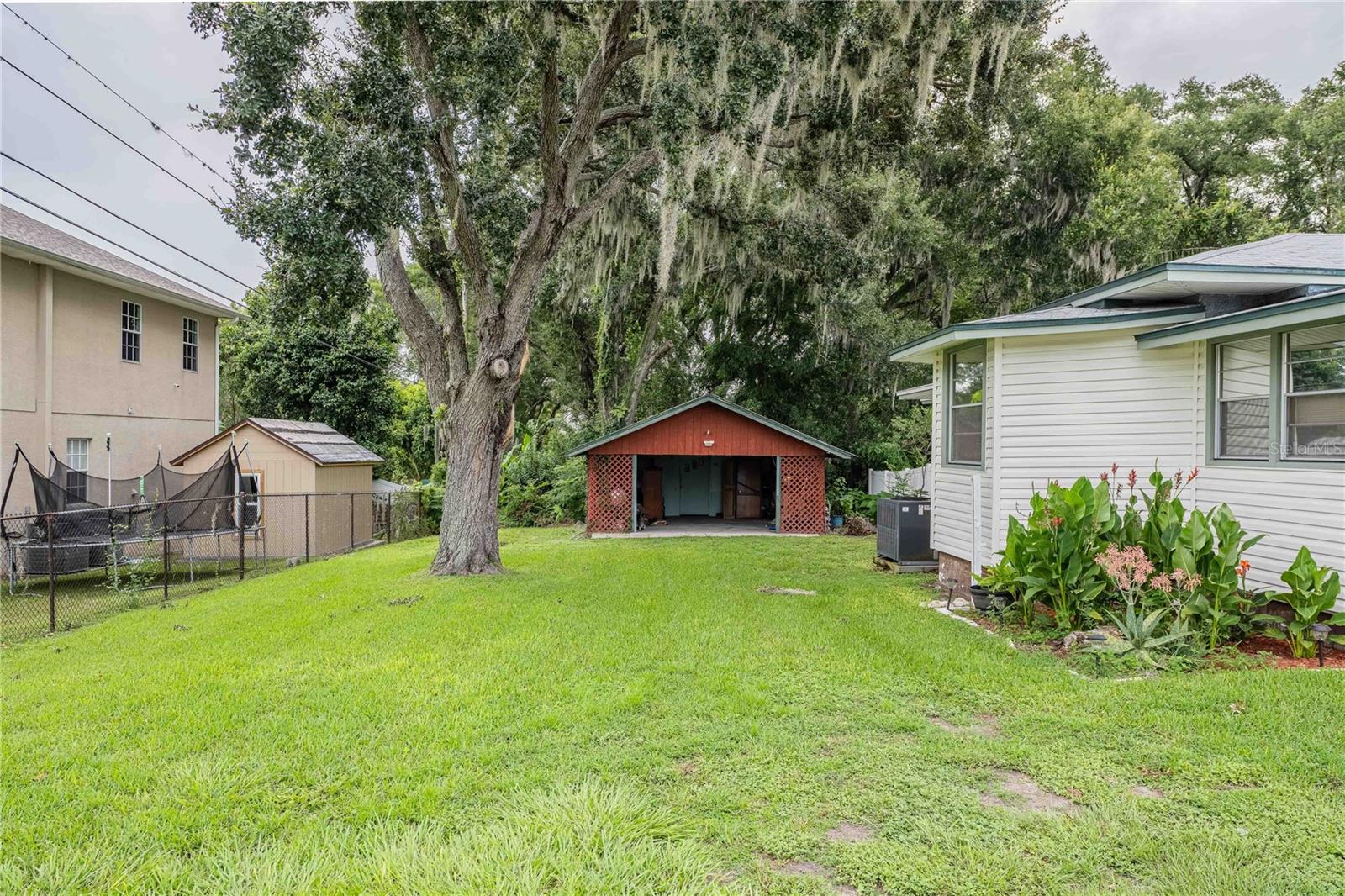 5140 Lakeland Highlands Rd Property Photo 28