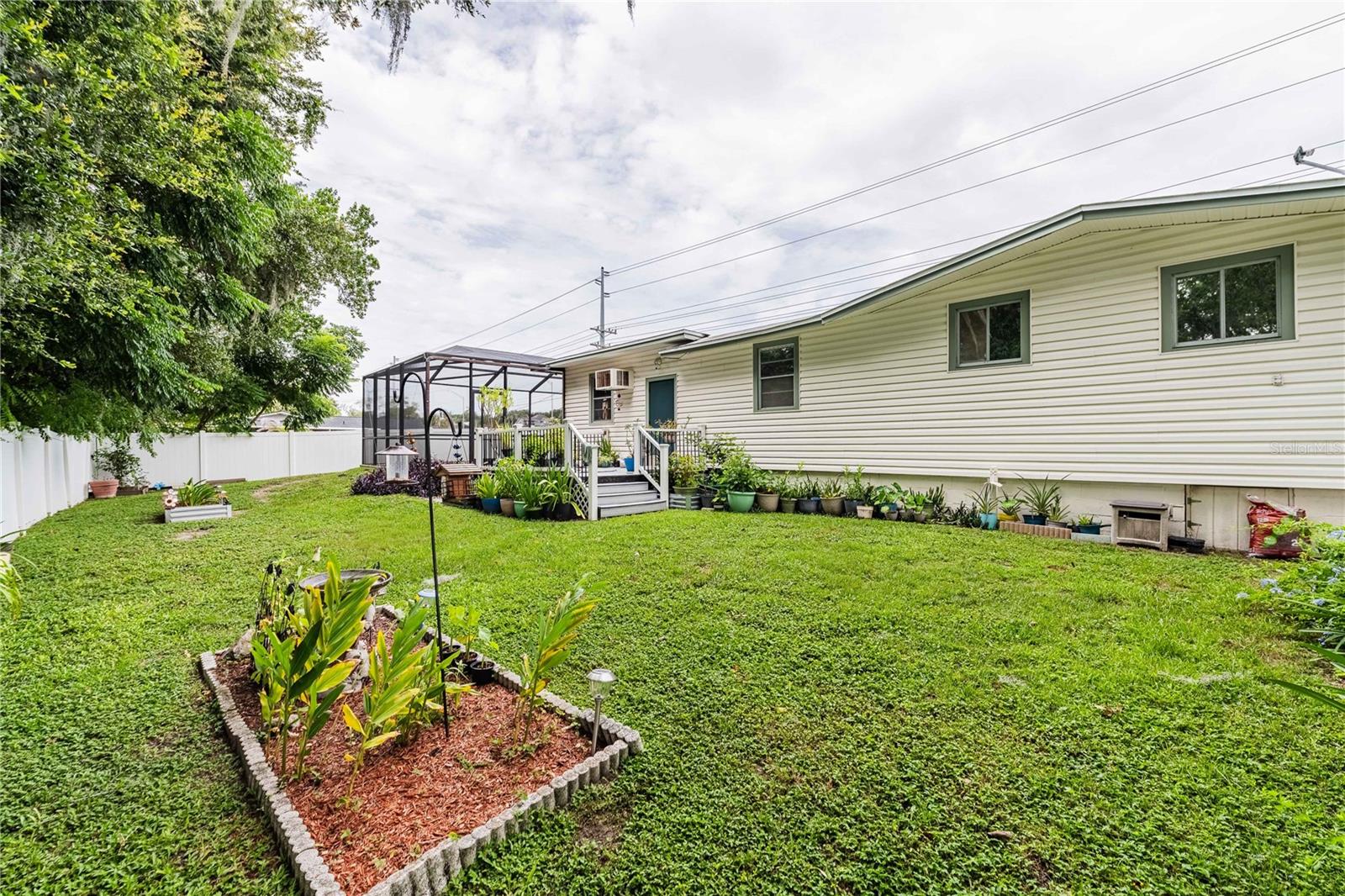 5140 Lakeland Highlands Rd Property Photo 32