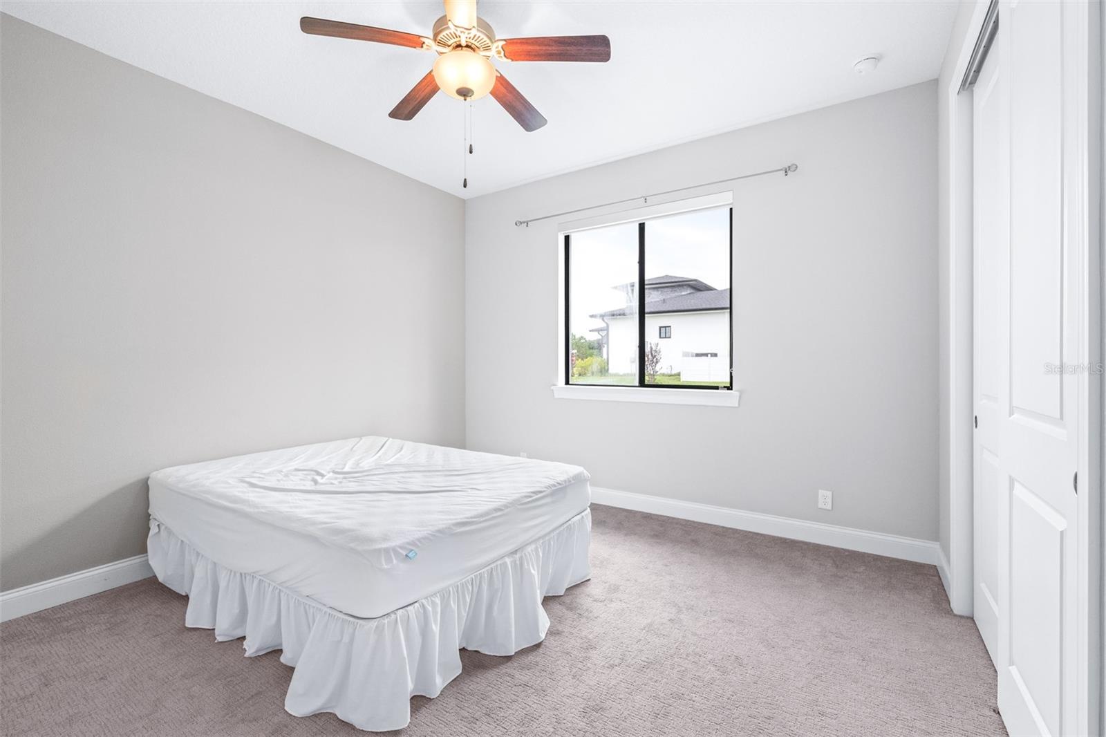 262 Amaryllis Way Property Photo 36
