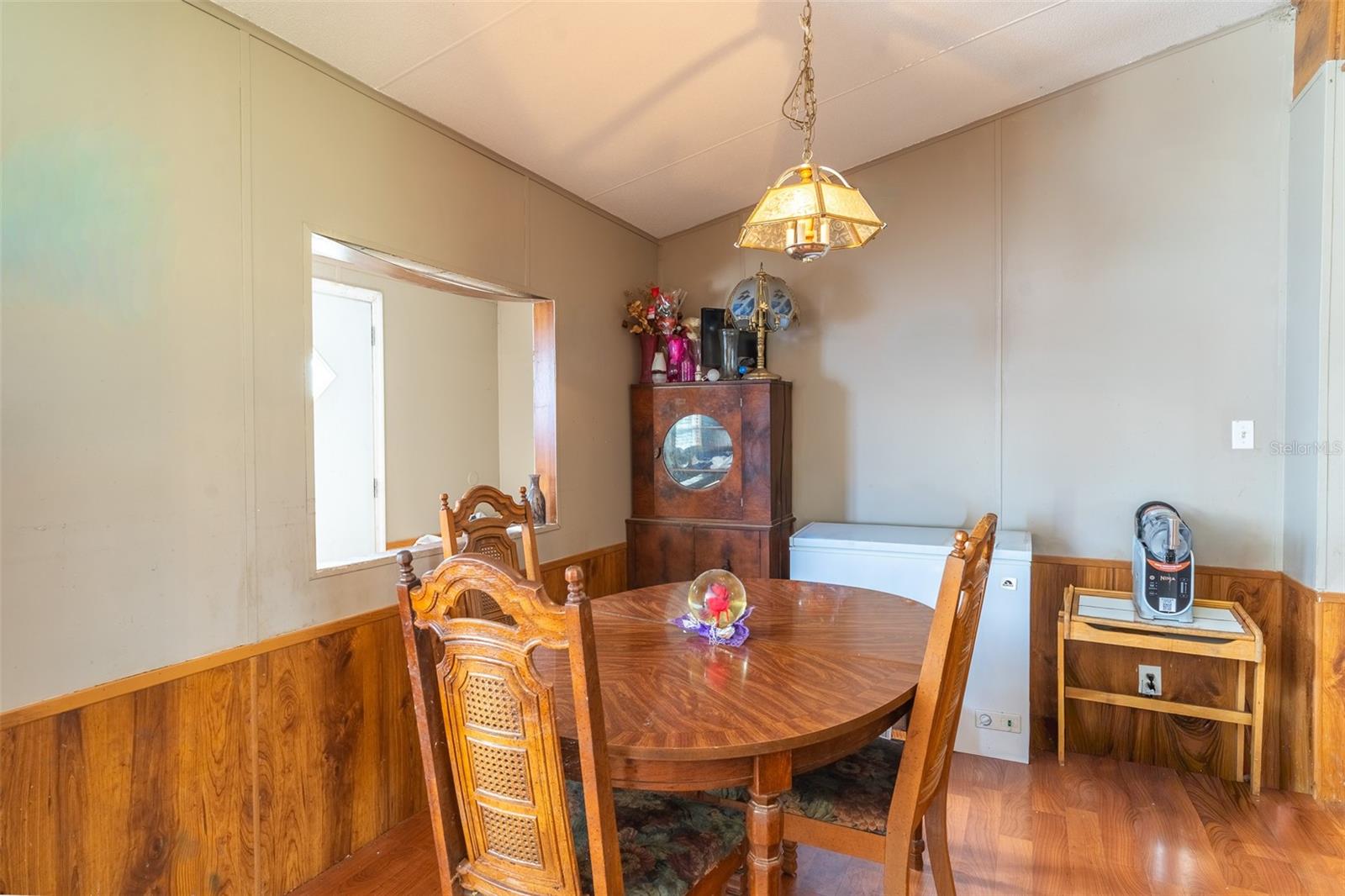 13 Cactus Cir E Property Photo 5