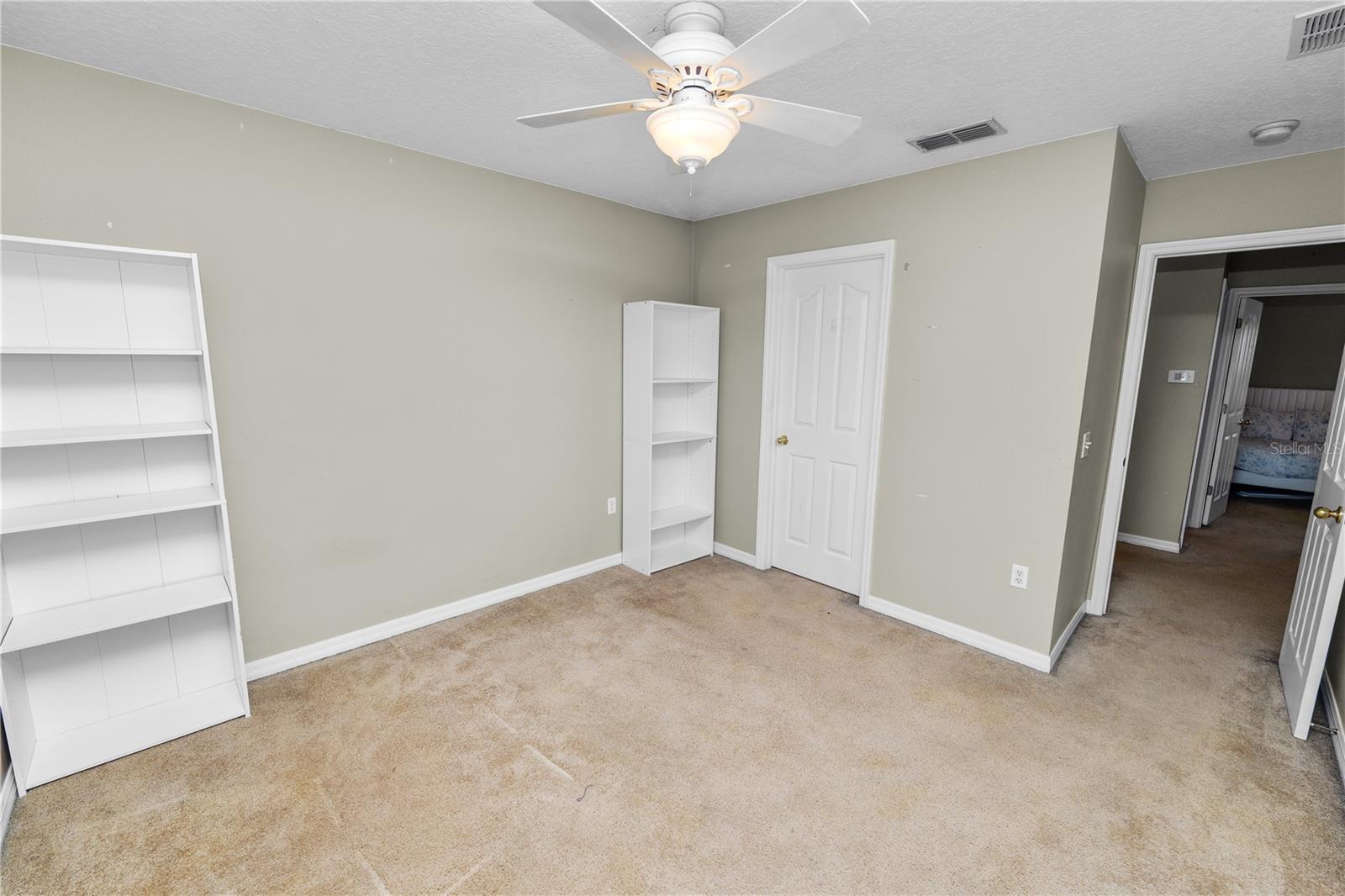 2316 Geneva Dr Property Photo 15