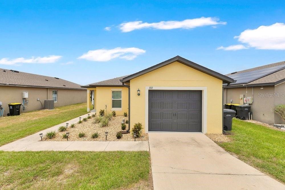 392 Kensington View Dr Property Photo 2