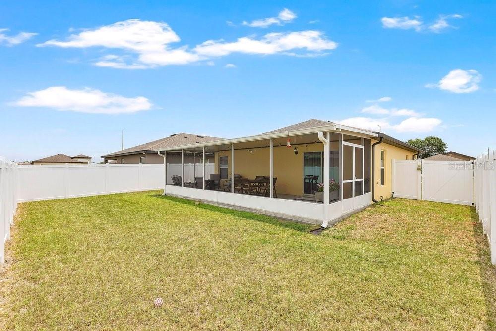 392 Kensington View Dr Property Photo 22