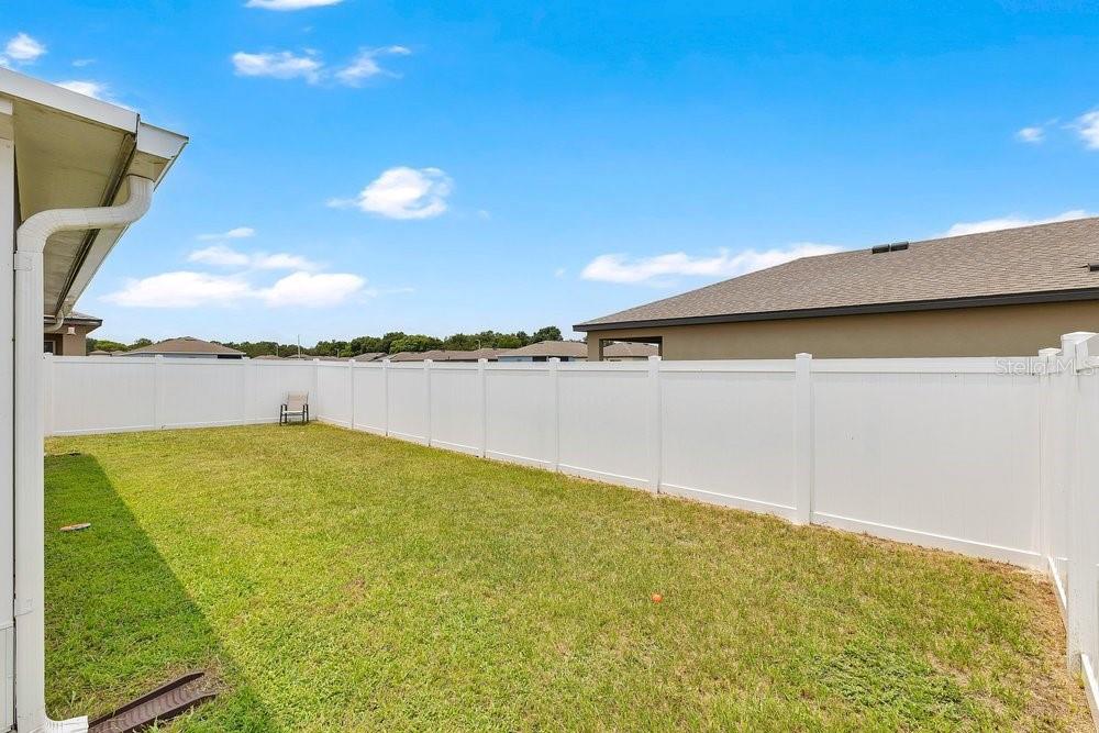 392 Kensington View Dr Property Photo 24