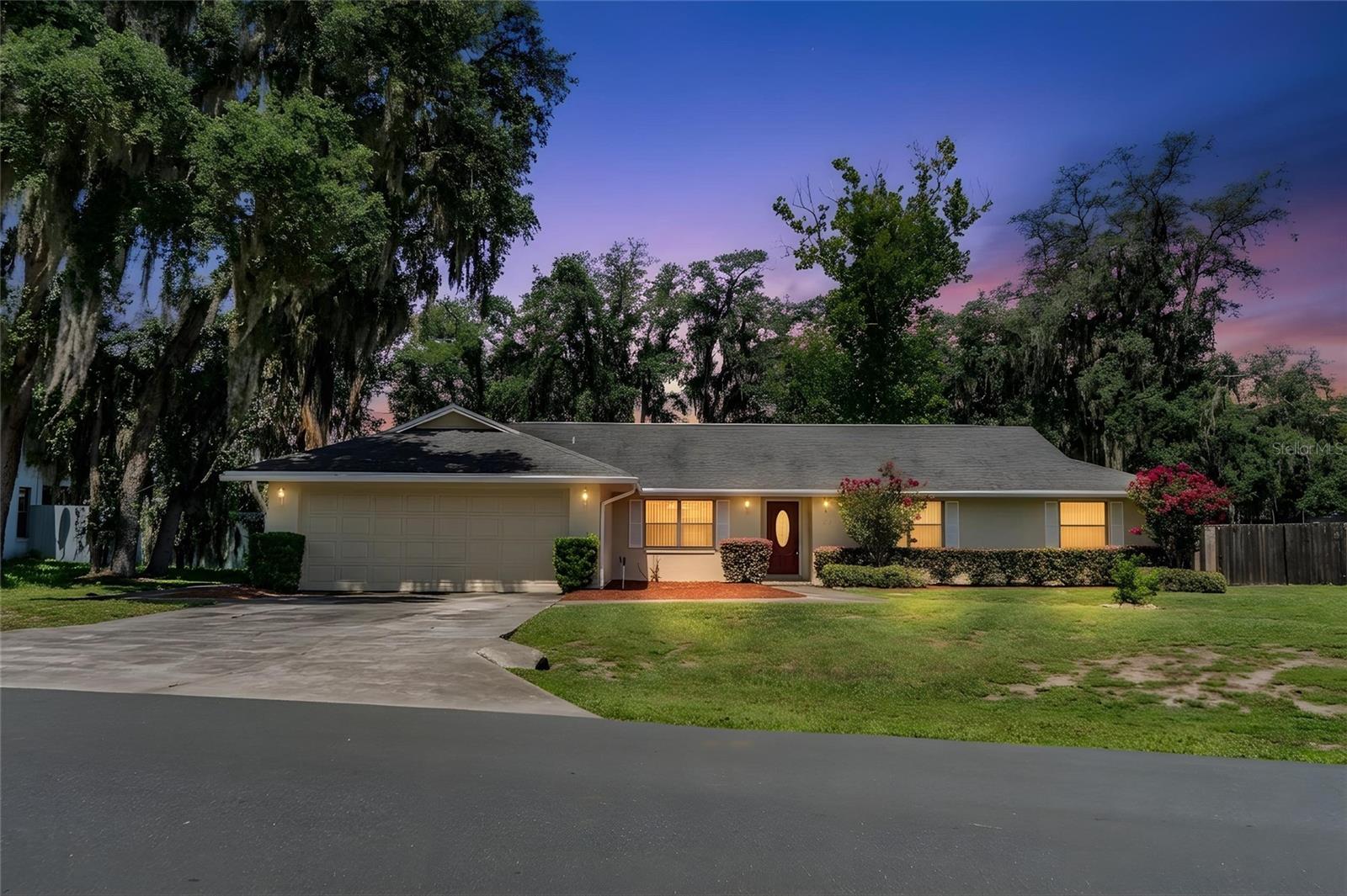 7716 Nature Trl Property Photo 1