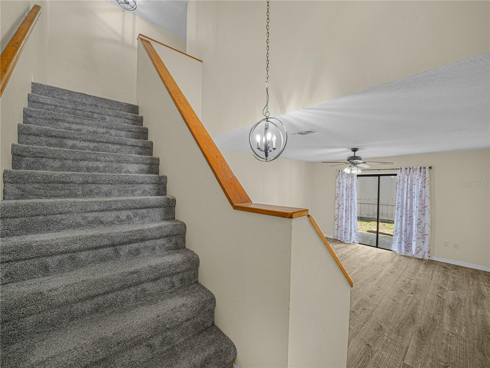 3573 Raintree Cir Property Photo 5