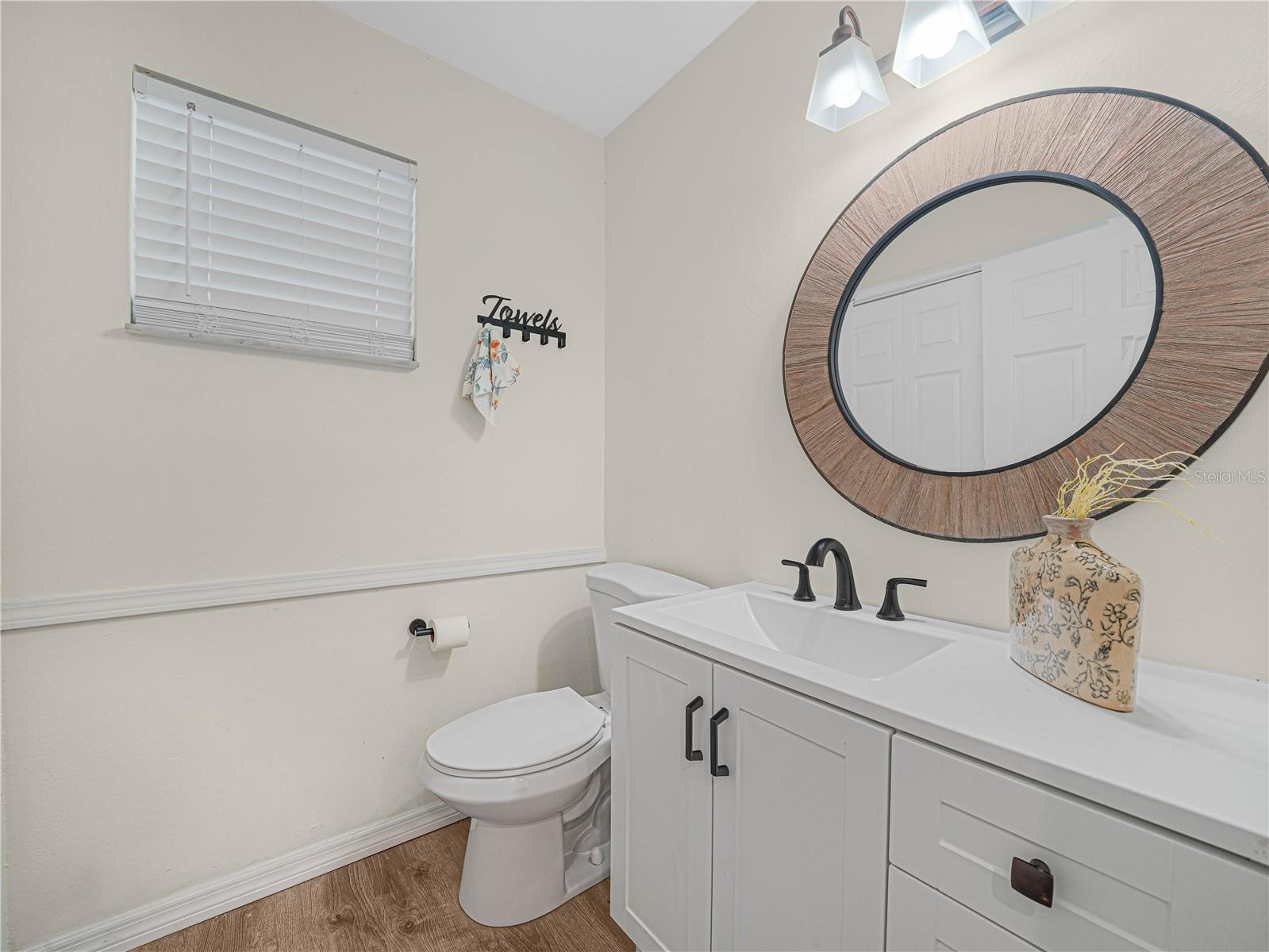 3573 Raintree Cir Property Photo 11