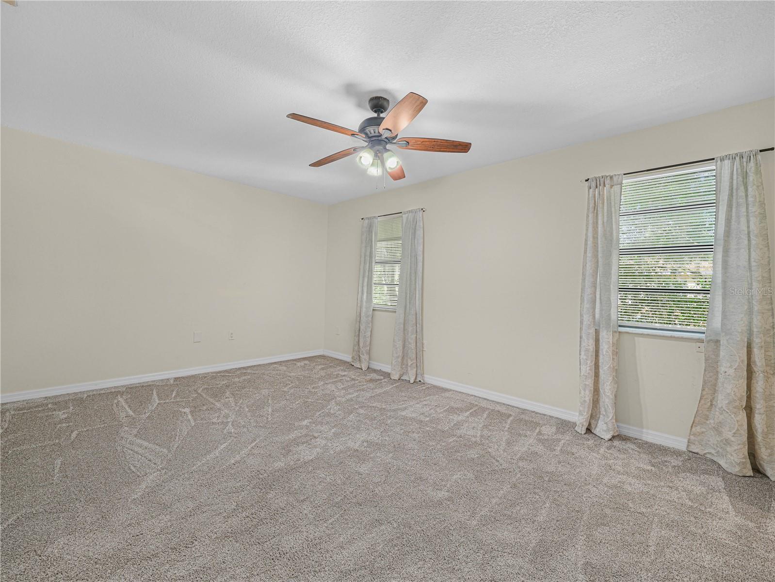 3573 Raintree Cir Property Photo 13