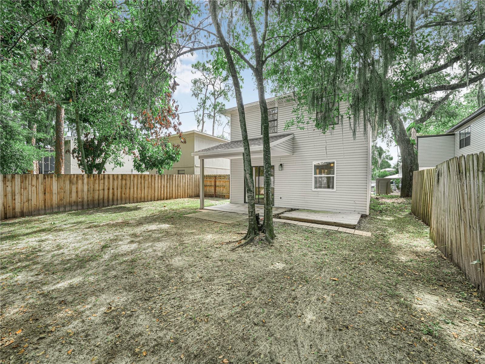 3573 Raintree Cir Property Photo 27