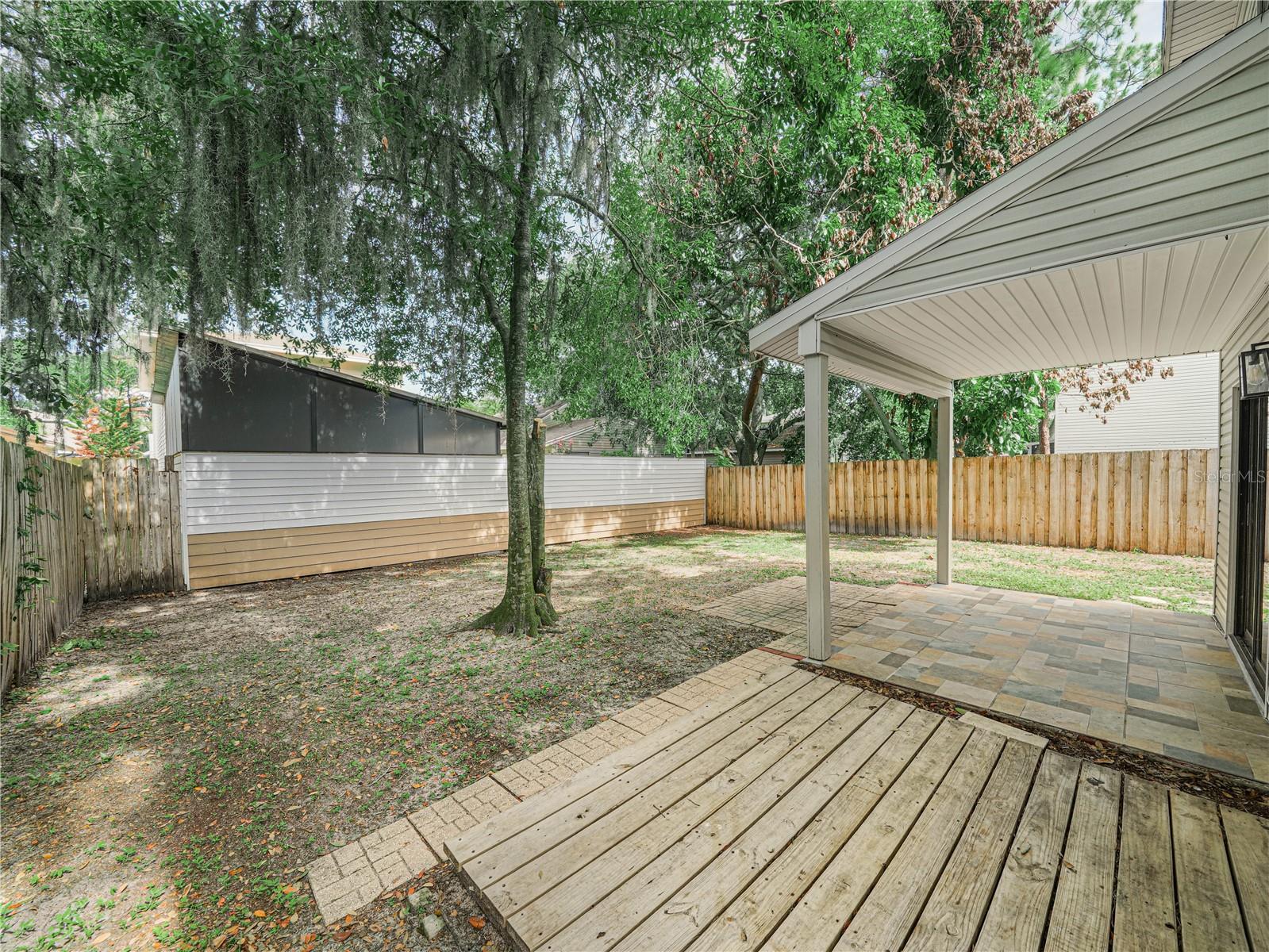 3573 Raintree Cir Property Photo 28